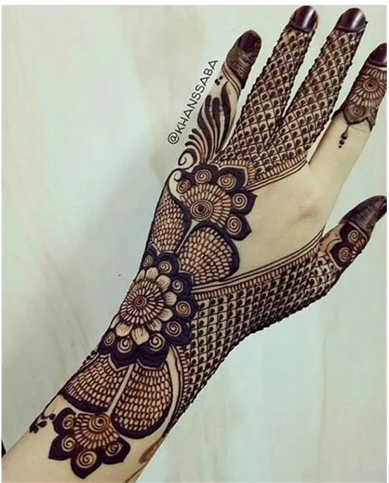 Cuff Inspired Ornate Simple Full Hand Mehndi Design